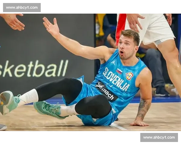 15 岁 国产东契奇 惊艳赛场 两战 20+5+5 引选秀圈瞩目